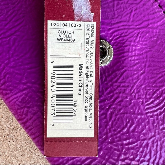 Merona Purple Retro Styl Fold Over Silver Tone Wallet with Kiss-Lock Coin Pocket - Picture 9 of 16